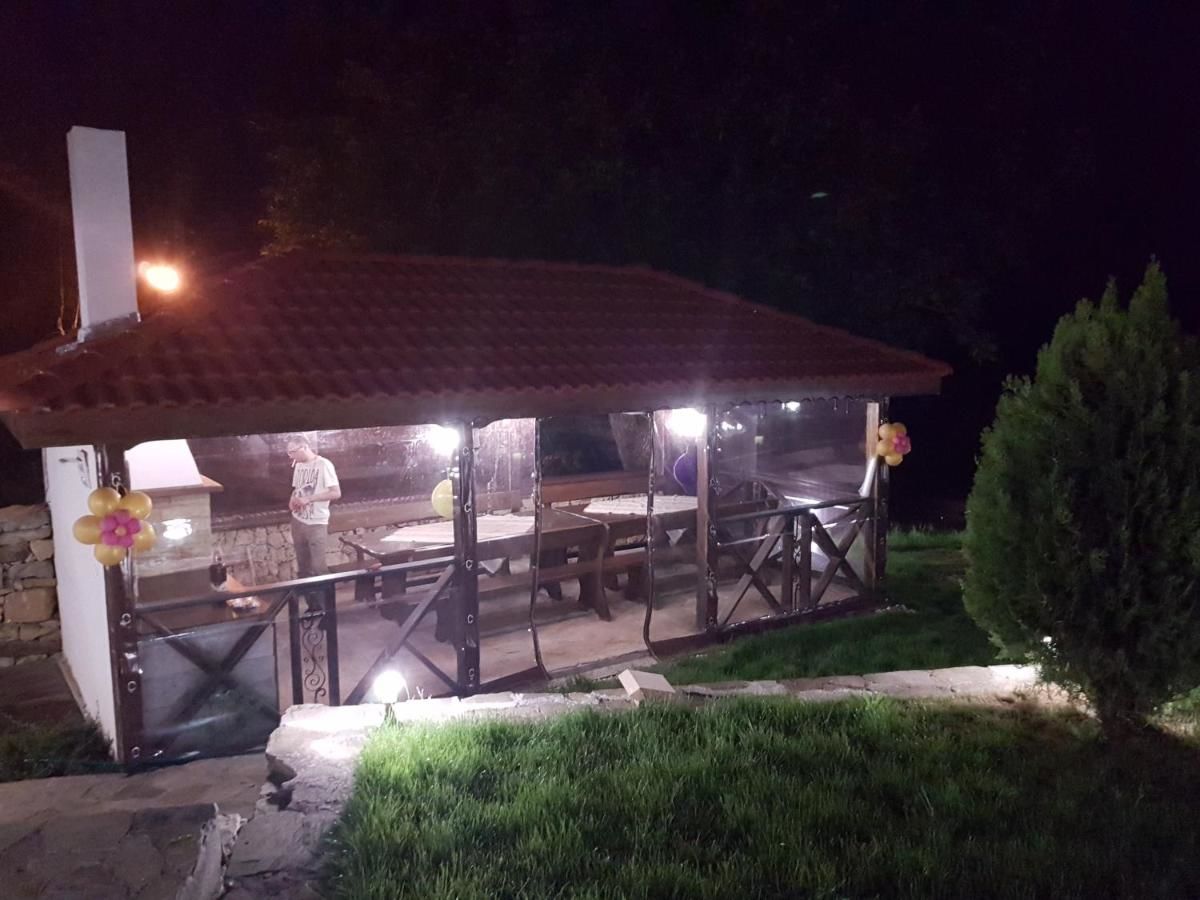 Гостевой дом Вила Поликсения Петиня Трявна-47