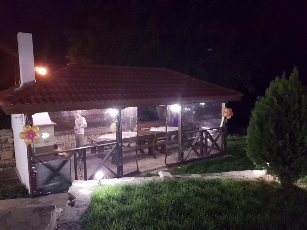 Гостевой дом Вила Поликсения Петиня Трявна-67